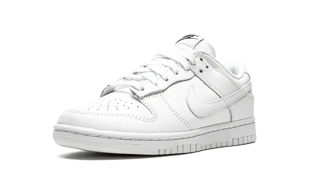 Nike Dunk Low Triple White